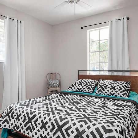 **Tampa Urban Convenience ** Villa Kültér fotó