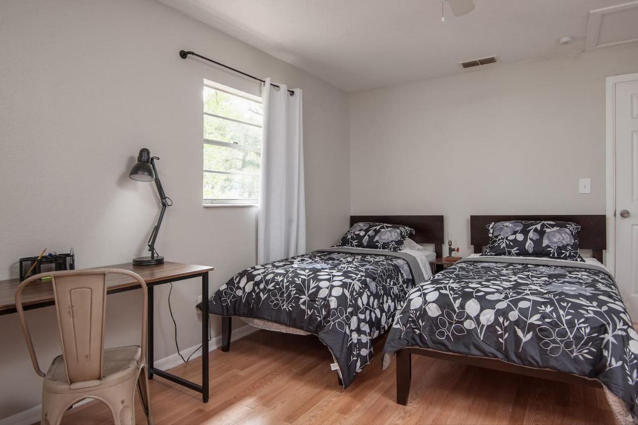 **Tampa Urban Convenience ** Villa Kültér fotó
